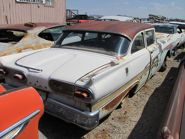 1958 Ford Custom 300 Tudor