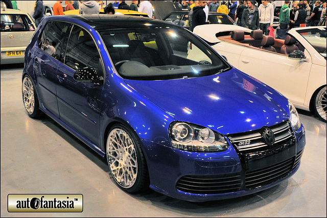 VW Golf R32