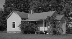 Ernie Sandeen Taught Me There Was No Such Thing as a "Farm House"