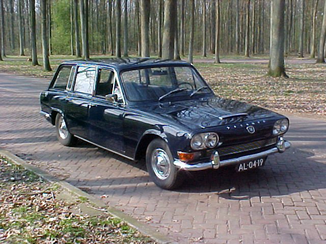 MVC-208F
