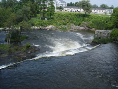 Rapids at work /Rapides au travail.