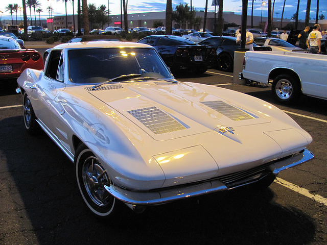 1963 Chevrolet Corvette Sting Ray