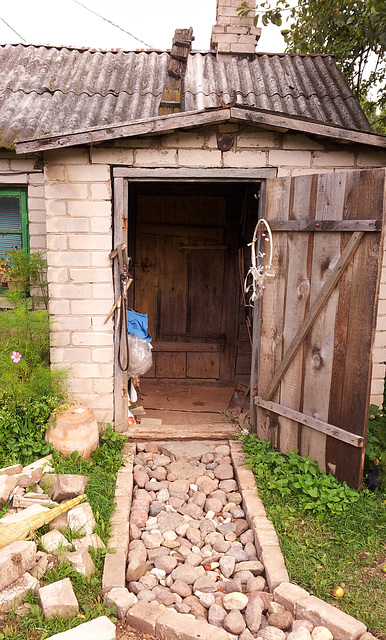 Bath house entrance