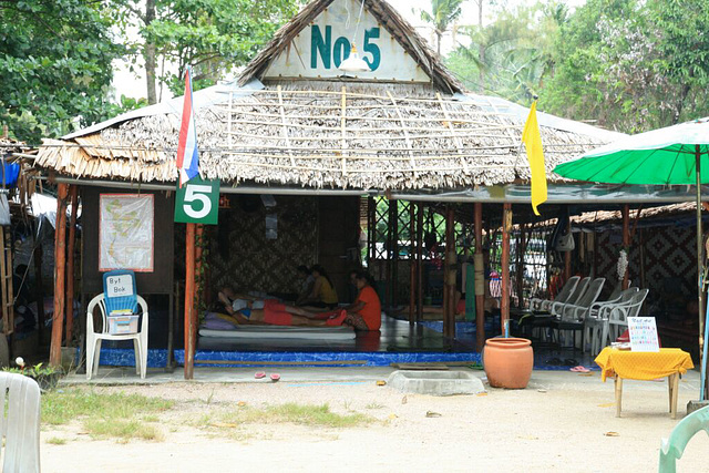 massage hut number 5, Aonang.