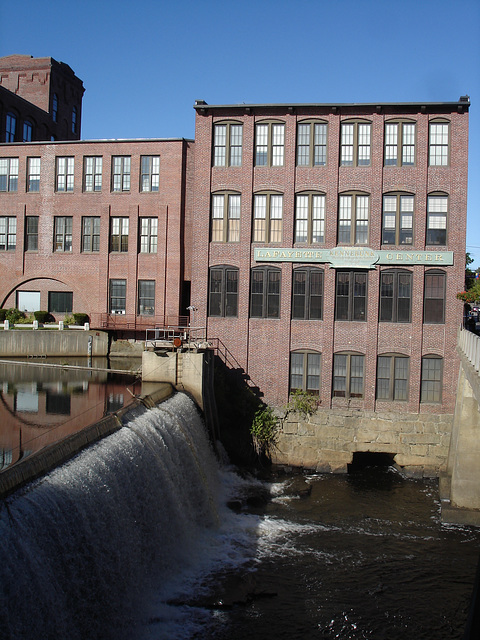 Lafayette Center' falls / Chutes Lafayette.