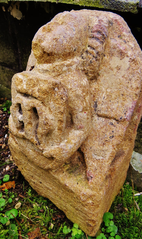 c15 angel corbel