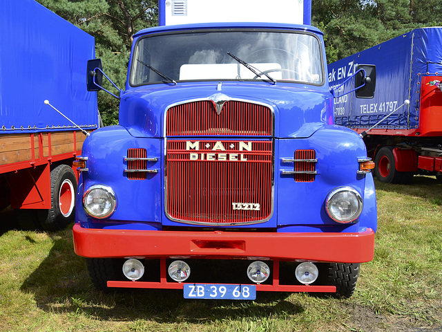 Oldtimerfestival Ravels 2013 – 1965 MAN 735H