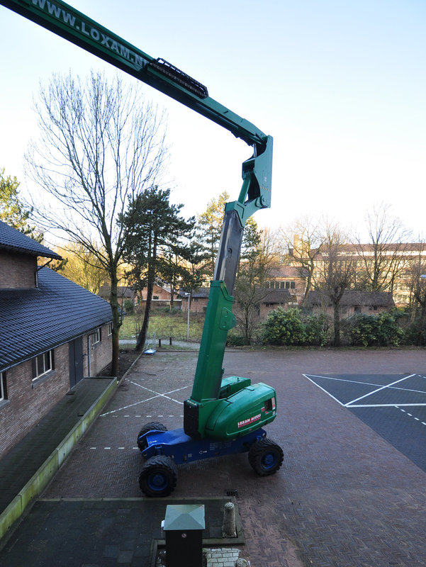 Cherry picker