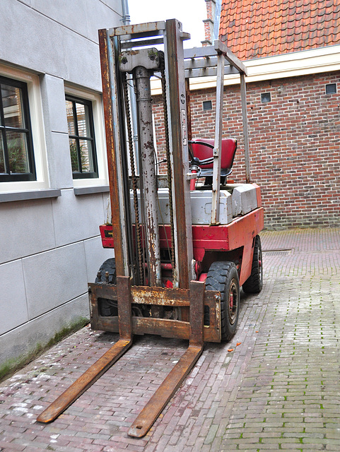 Forklift truck