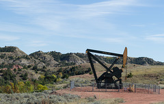 Little Missouri Natl Grasslands oil field, ND (0436)