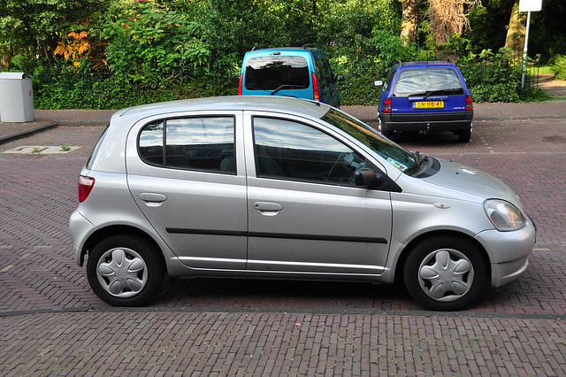 2003 Toyota Yaris 1.3 16V VVT-I