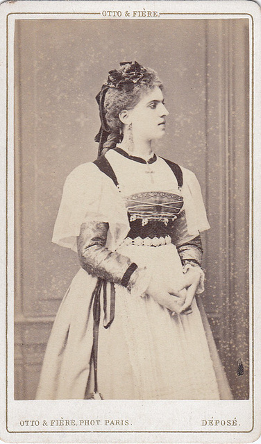 Emma Mauduit by Otto & Fière