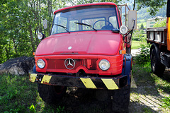 Unimog waiting for snow