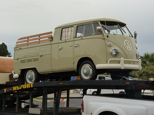 McCormick's Palm Springs Collector Car Auction (3) - 22 November 2013