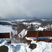 Verschneite Bänke - Blick auf Waltersdorf