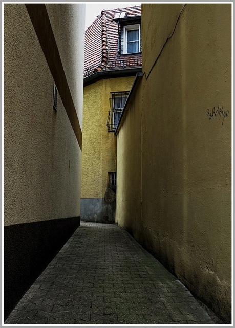 ruelle sous surveillance ...