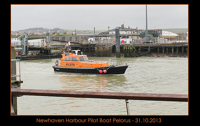 Pilot boat Pelorus - Newhaven - 31.10.2013