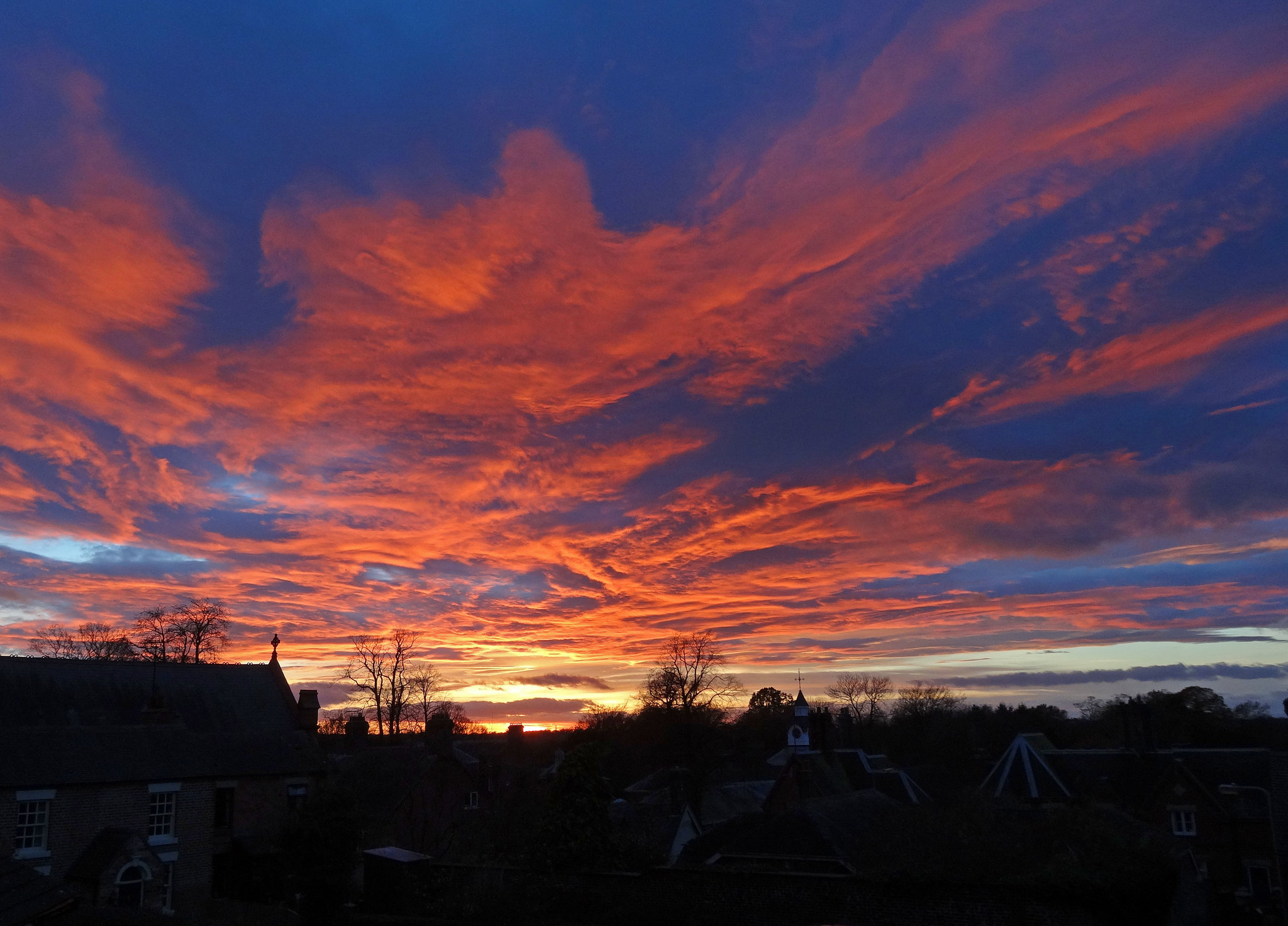 Red sky at night