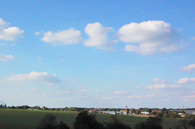 nuboj (Wolken)