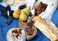 Picnic at the Abbaye de Senanque