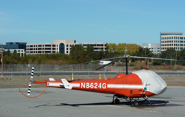 Enstrom N8624G at San Carlos - 16 November 2013