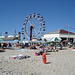 Beach big wheel / Manège sablonneux.