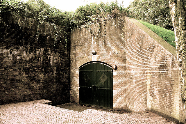 Gate E in Naarden