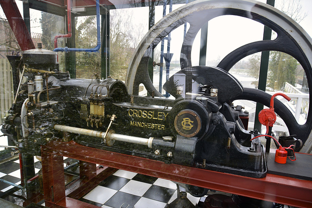 Crossley diesel engine