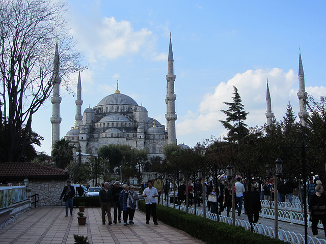 Sultanahmet  Mosque with 6 minarets.