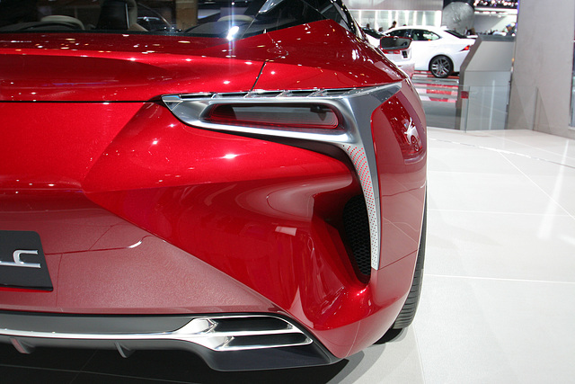 Lexus at LA Auto Show (3672)