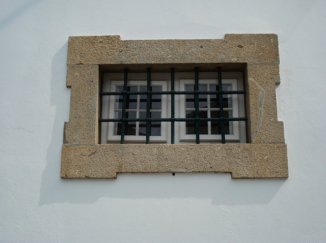 Window, Rua das Oliveiras