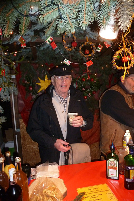 Weihnachtsmarkt in Lohmen/Pirna - Sachsen Weihnachtsmarkt in Lohmen/Pirna - Sachsen