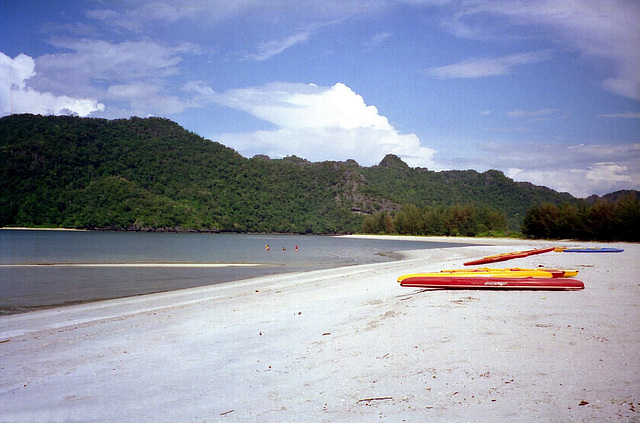 Tanjung Rhu, Langkawi, Malaysia, Dec. 1995 (060°)