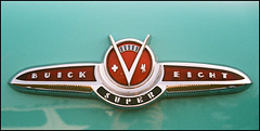 1953 Buick Eight Badge 20100805