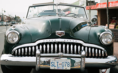 1949 Buick Roadmaster Eight 02 201003