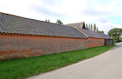 Wrentham. Priory Road. Priory Farm. Farmbuildings.5