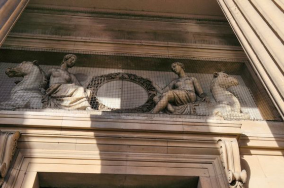 National Gallery entrance