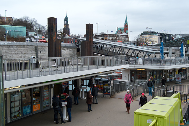 landungsbruecken-1170913-co-21-12-13