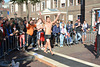 Leidens Ontzet 2013 – Fierljeppen – Warming up the crowd