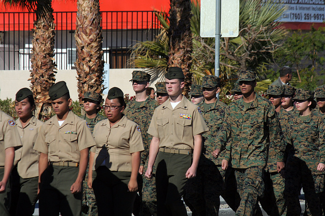 DHS Holiday Parade 2013 (3907)