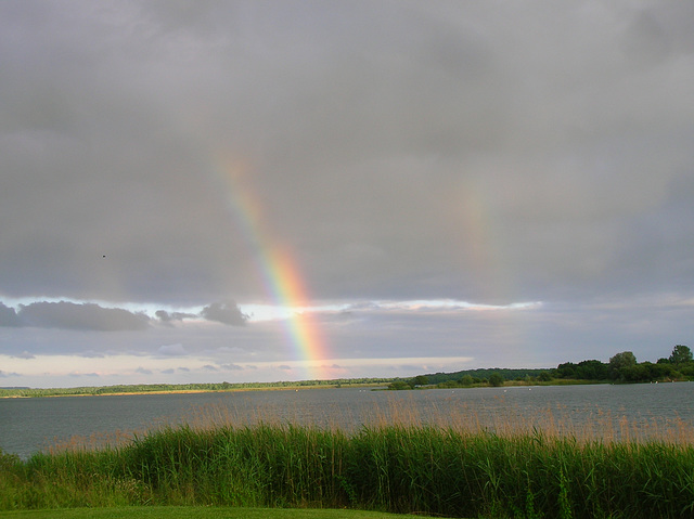 Arc-en-ciel sur lac de Madine