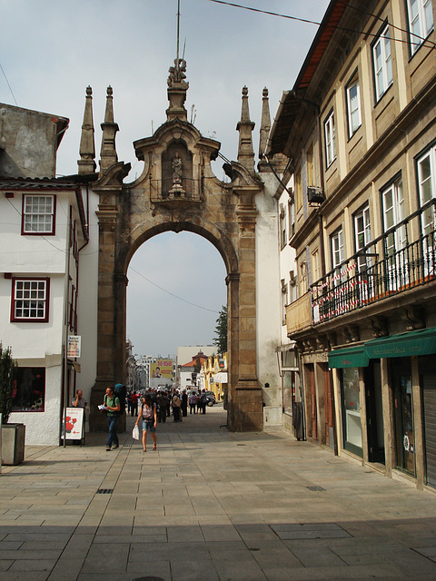 Arco da Porta Nova