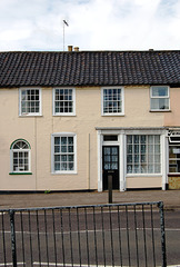 Wrentham. High Street. Nos 1-5 and No. 2 Chapel Road (8)