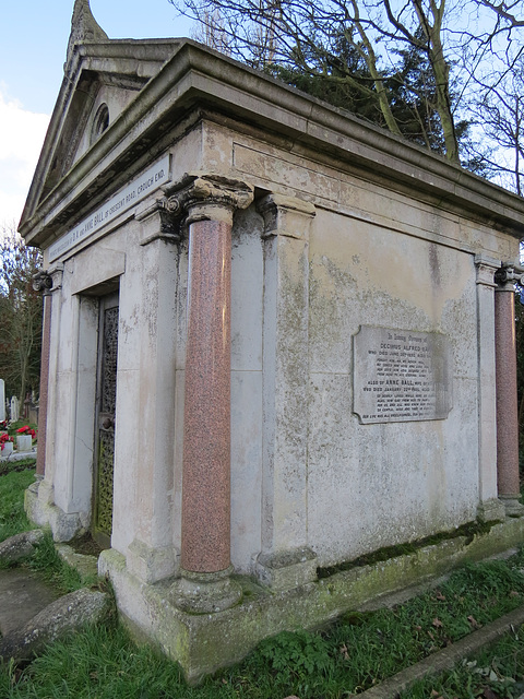 st.pancras and islington cemetery, high road, east finchley, london