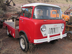 Jeep FC-150 Foward Control Truck