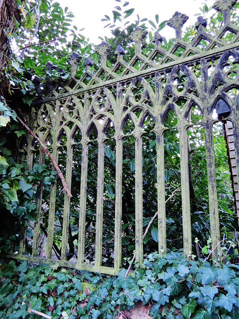 st.pancras and islington cemetery, high road, east finchley, london