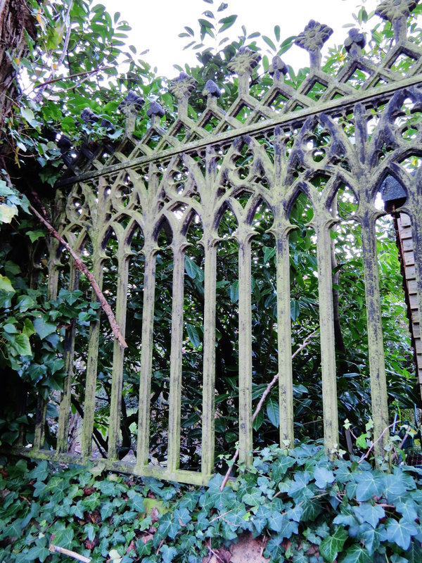 st.pancras and islington cemetery, high road, east finchley, london