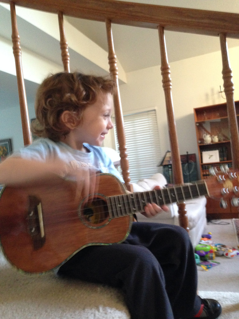 Jude. Impromptu concert on the stairs.