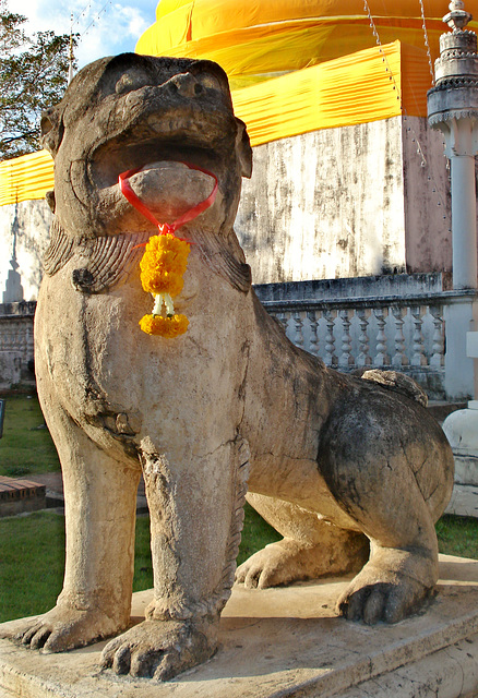 Temple lion, Wat Phra Singh