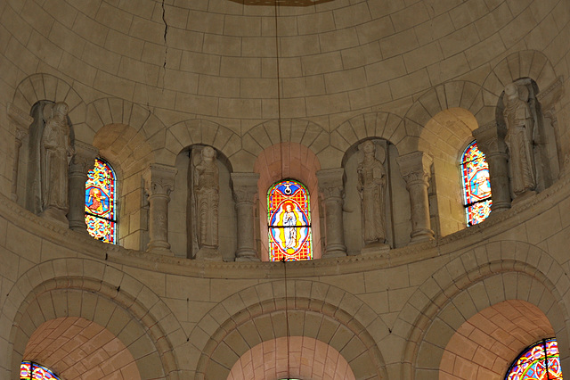 Sculptures romanes de l'abside de l'église de Cormery